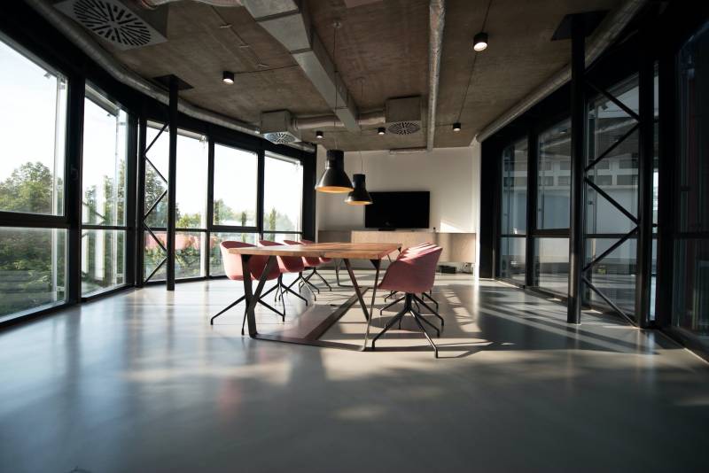Entreprise de second oeuvre pour aménagement de plateaux de bureaux dans la région de Lyon, dans le Rhône